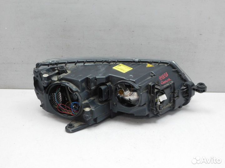 Фара левая Skoda Octavia