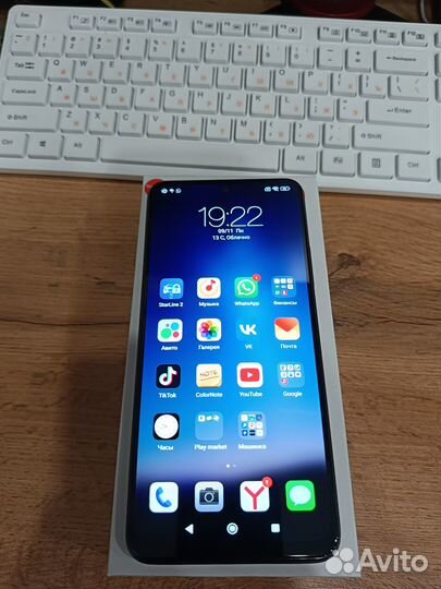 Смартфон Xiaomi Redmi Note 12