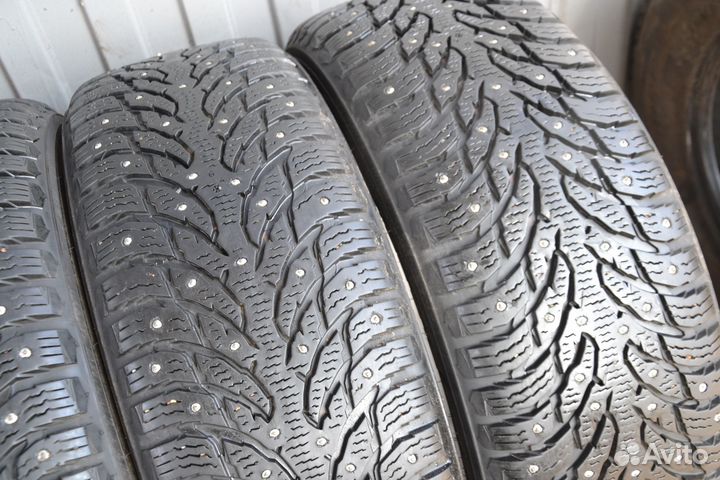Nokian Tyres Hakkapeliitta 9 SUV 235/60 R18 107T