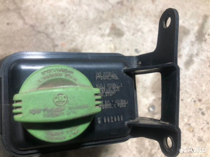 Бачок гидроусилителя руля Audi A4 B6/8E 1.8 2003