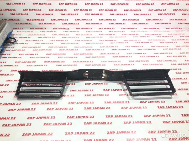 Подножка задняя Mitsubishi Pajero Sport K94 4D56