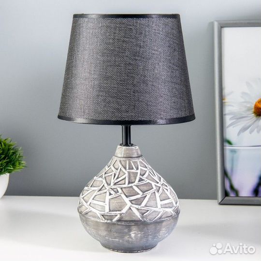 Настольная лампа 'Ева' Е14 40Вт черный 20х20х33см