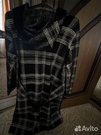 Женская верхняя одежда яркая 44-46