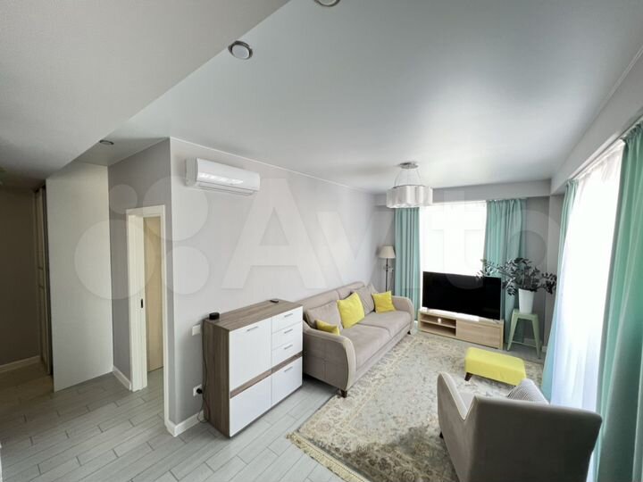 2-к. квартира, 55 м², 8/12 эт.