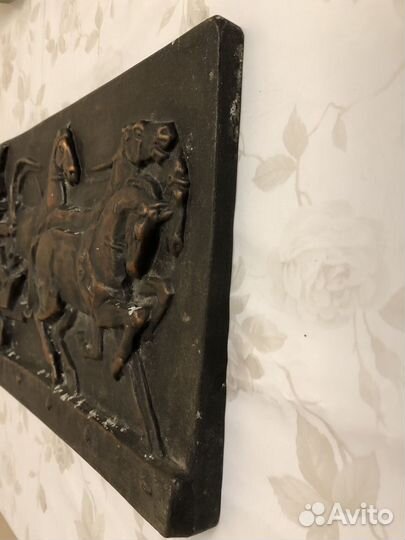 Панно настенное медное литое 