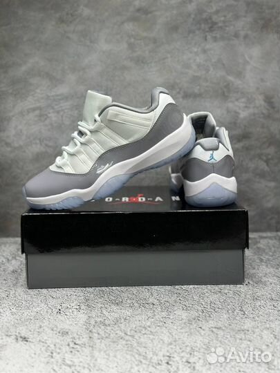 Nike Air Jordan 11 Retro Low Cement Grey