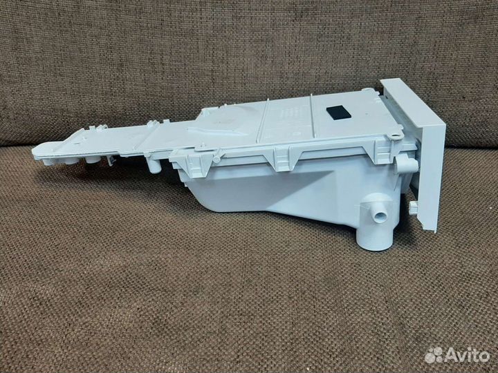 Дозатор с парашкаприемником kuppersbusch WT 6800