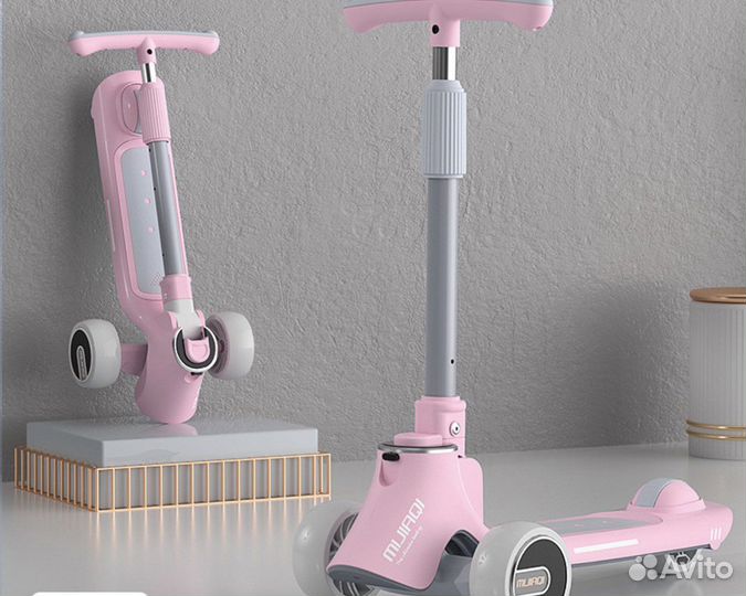 Самокат детский со светящимися колесами с музыкой