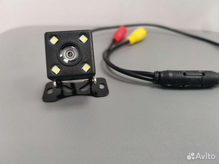 Камера заднего вида