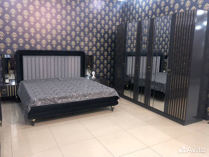 Спальня в подарок на свадьбу