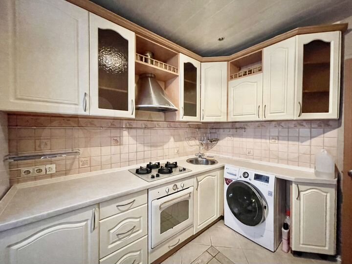 3-к. квартира, 73 м², 2/9 эт.