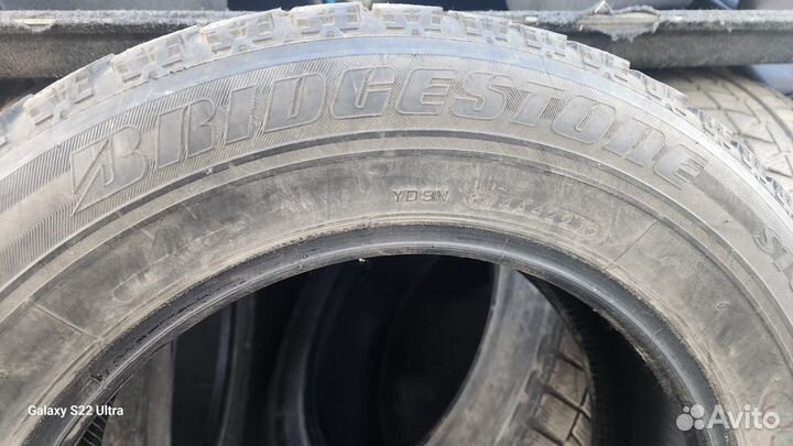 Bridgestone Blizzak Revo GZ 195/65 R15