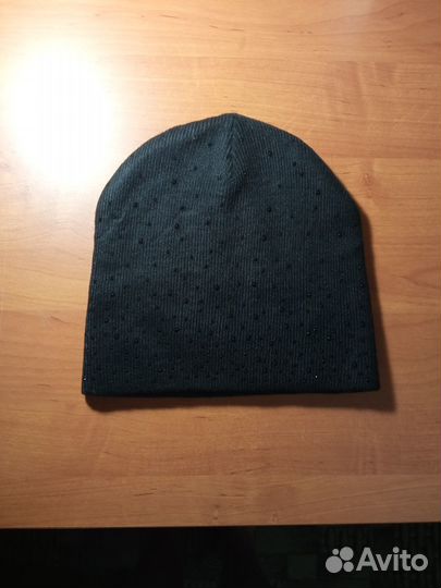 Женская шапка