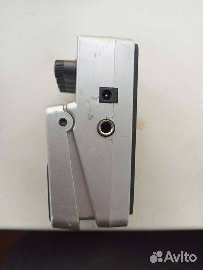 Педаль Behringer DD400