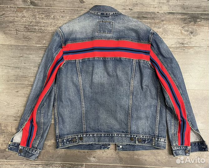 Джинсовый костюм