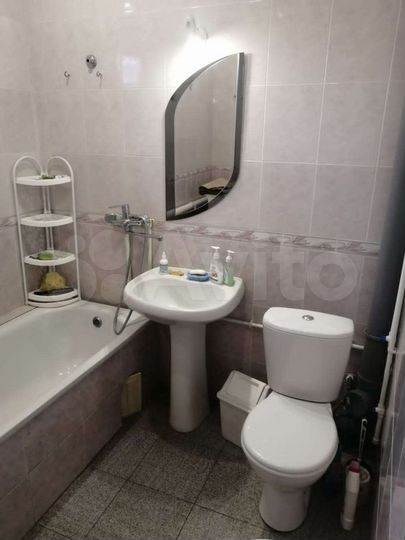 Комната 100 м², 2/2 эт.