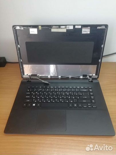 Корпус Acer ES1-520