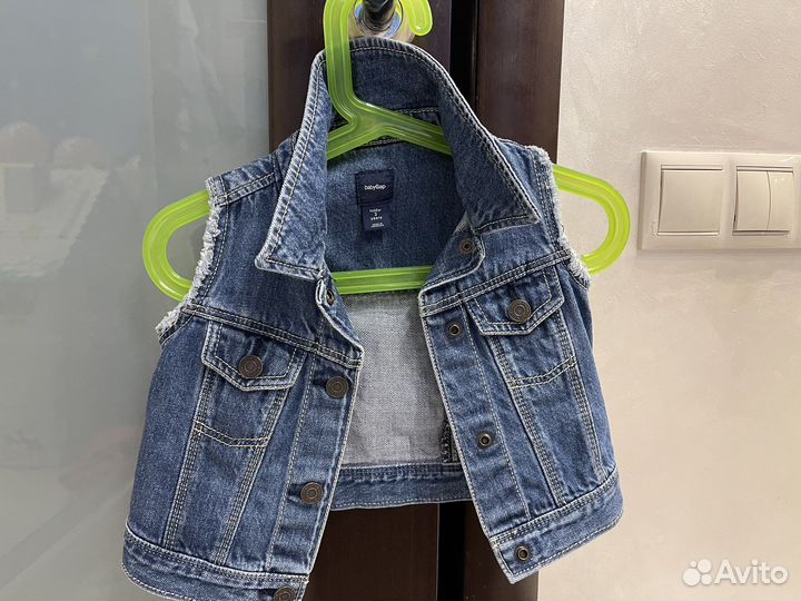 Жилетка джинсовая