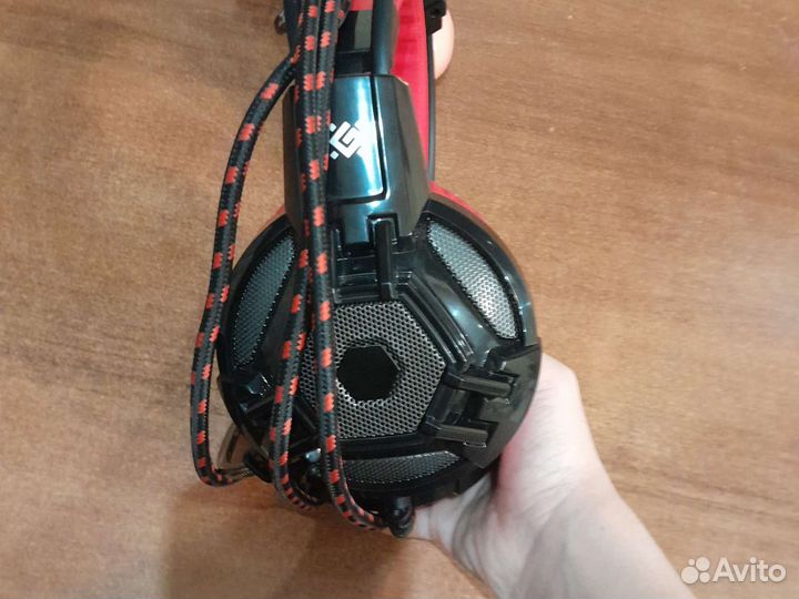 Игровые наушники с микрофоном Defender