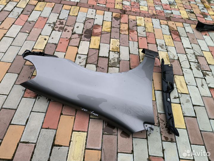 Toyota corolla 130 2003 USA крыло переднее правое