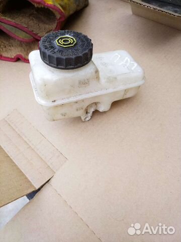 Бачок главного цилиндра Nissan Pathfinder (R51)