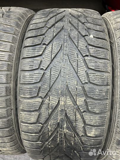 Nokian Tyres Hakkapeliitta R2 SUV 275/45 R20 110R