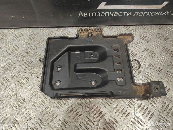 Площадка под акб Kia Ceed ED универсал G4GC 2011