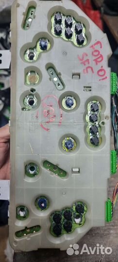 Щиток приборов subaru forester sf5