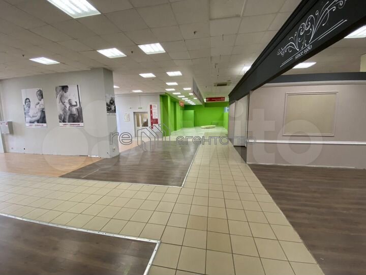 Торговая площадь на 1-ой линии