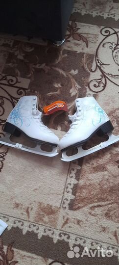 Коньки детские