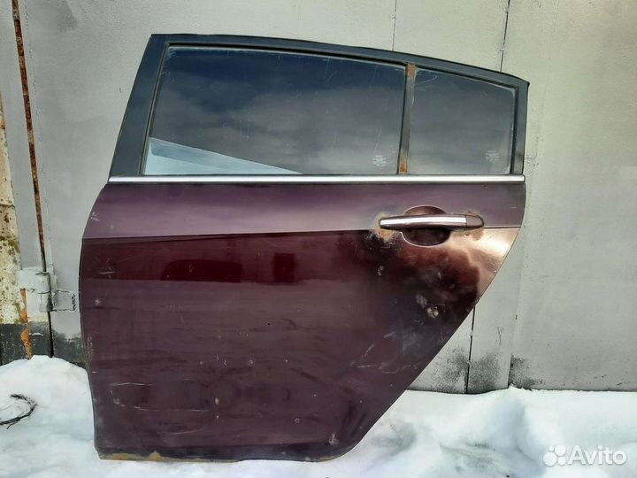 Задняя левая дверь Geely Emgrand EC7 хэтчбек