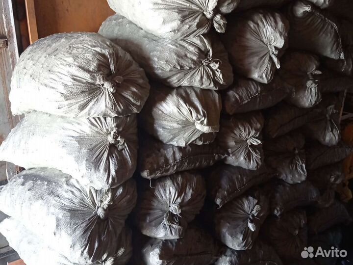 Уголь в мешках