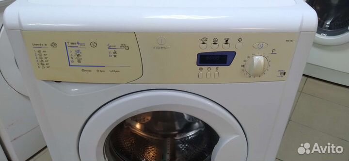 Стиральная машина бу Индезит на гарантии