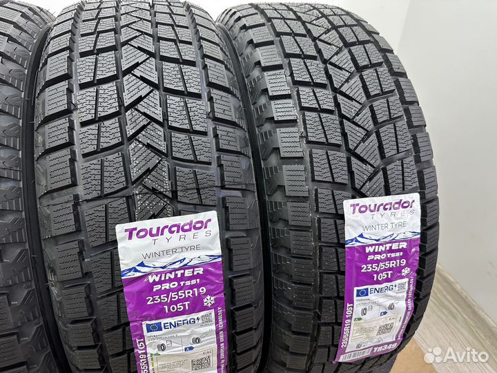 Tourador Winter Pro TSS1 235/55 R19 105T