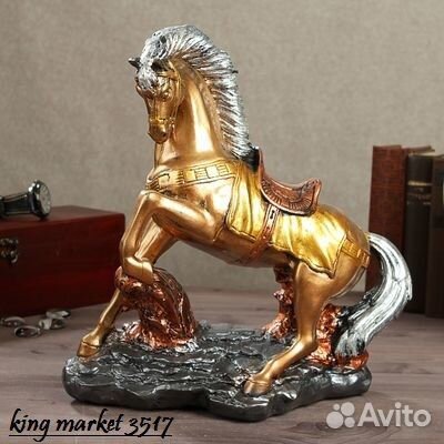Сувенир - подарок - статуэтка лошадь