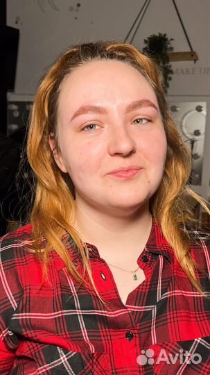 Модели Ламинирование, окрашивание бровей и ресниц