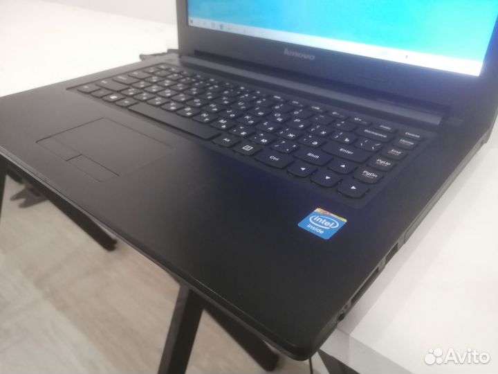 Компактный ноутбук Lenovo 14.0/4Gb/SSD
