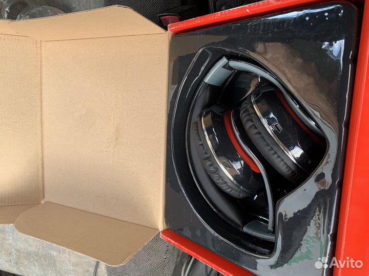 Блютуз наушники