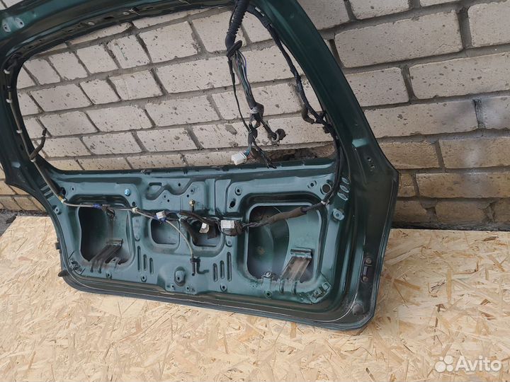 Крышка багажника Hyundai lantra J2 1995-1999