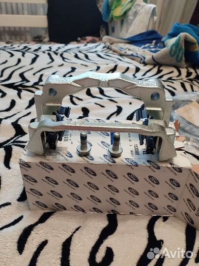 Скоба суппорта задняя