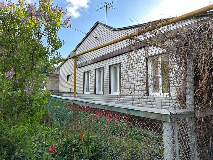 Дом 76 м² на участке 6 сот.