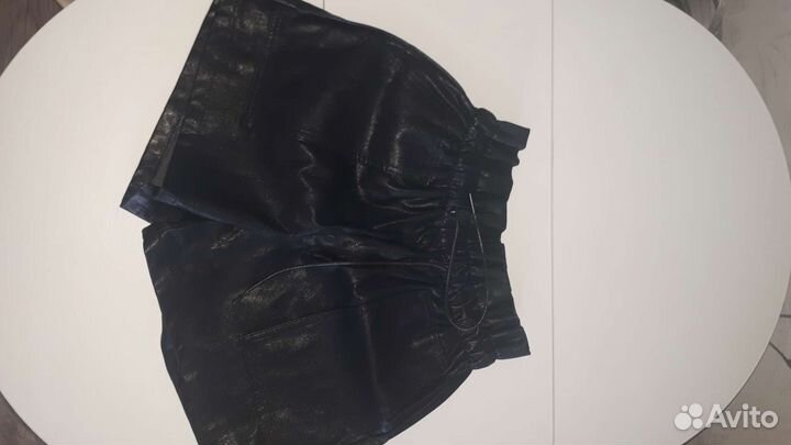 Шорты кожзам