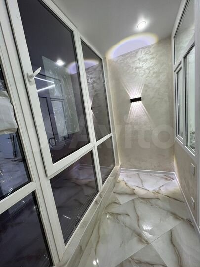 2-к. квартира, 65 м², 12/13 эт.