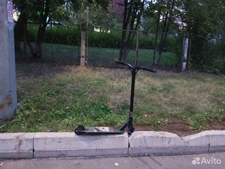 Трюкавой самокат