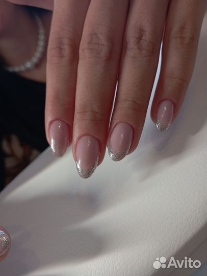 Маникюр,наращивание ногтей на дому
