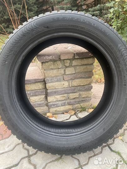 Nokian Tyres Hakkapeliitta 8 SUV 235/55 R20