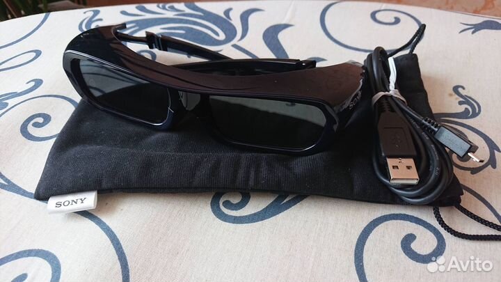 Телевизор Sony KDL-32EX720 и 3D очки TDG-BR250