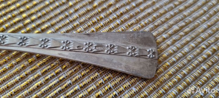 Ложка сервировочная серебряная