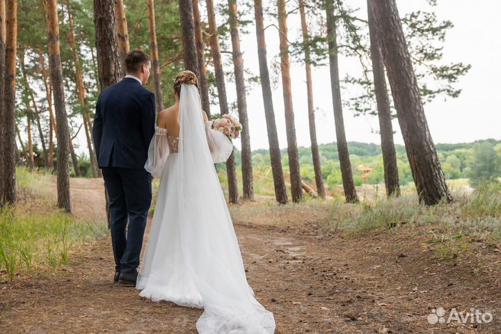 Свадебное платье 42 бу