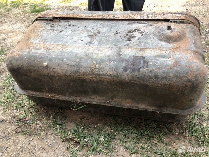 Топливный бак Газ, ЗИЛ